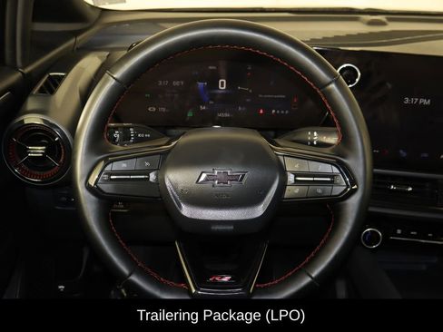 Used 2024 Chevrolet Equinox EV RS w/ LPO, Trailering Package image 7