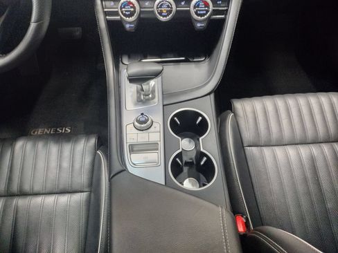 Used 2020 Genesis G70 2.0T w/ Elite Package RWD image 42