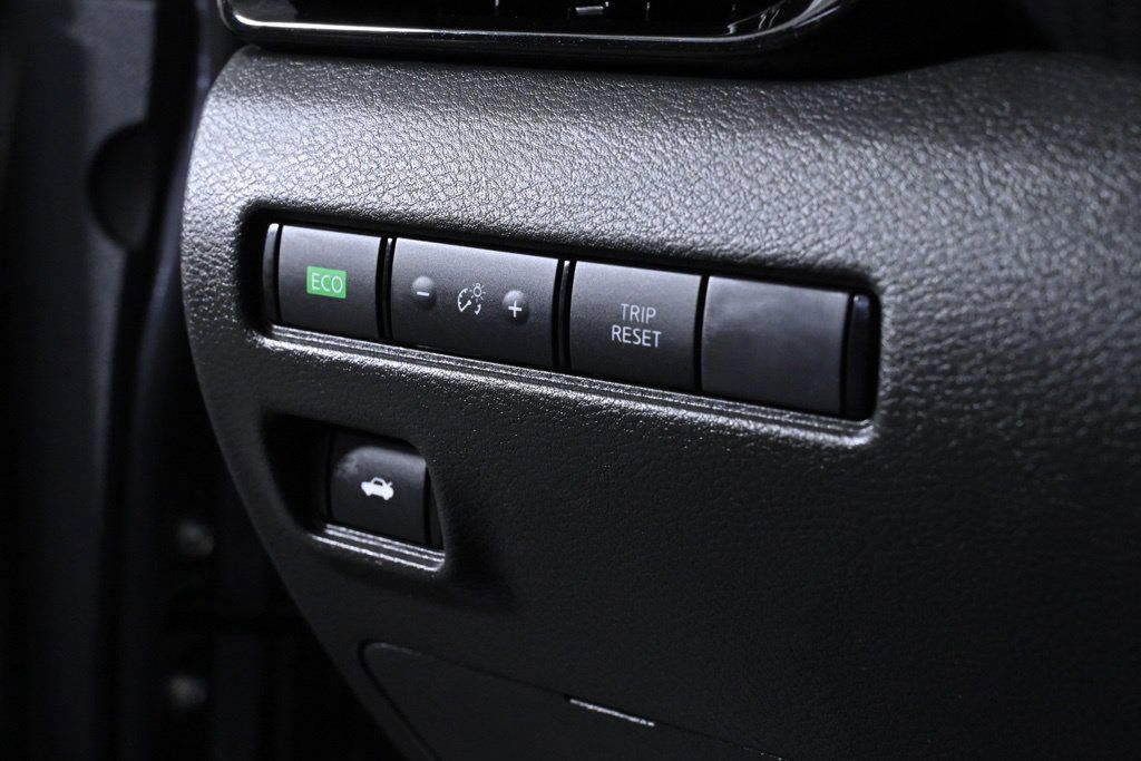 Used 2023 Nissan Sentra SV w/ All-Weather Package FWD image 22