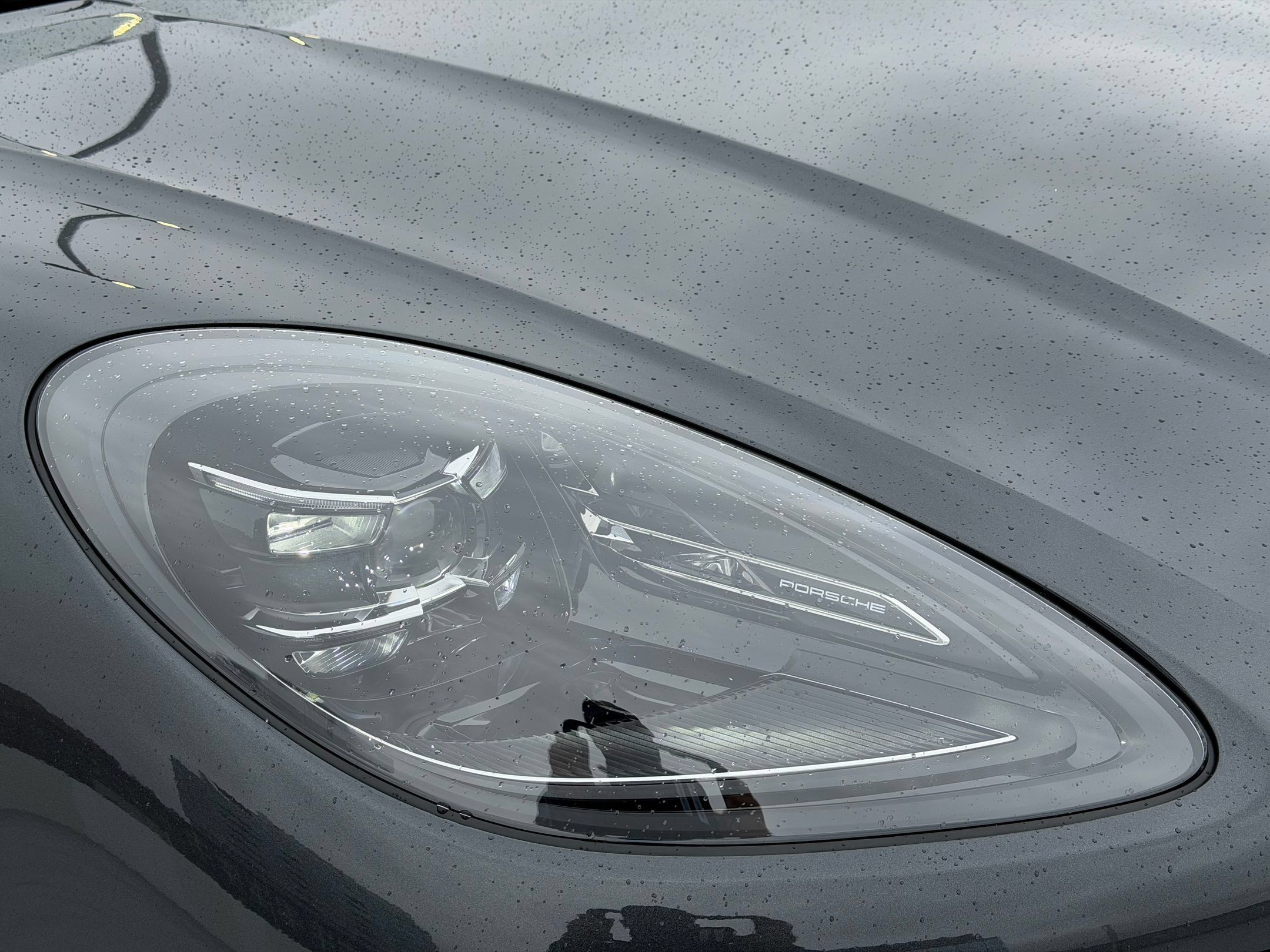 Certified 2026 Porsche Macan AWD/4WD image 12