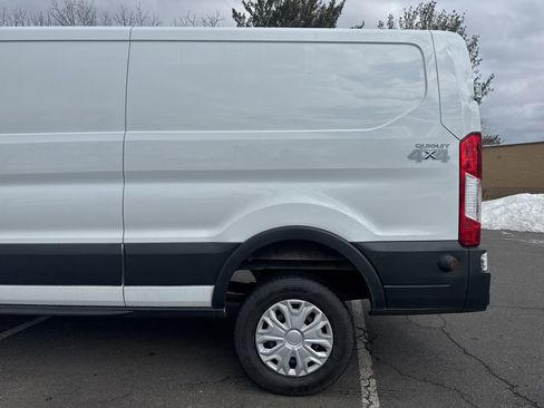 Used 2017 Ford Transit 350 148 Low Roof w/ Premium Package image 9