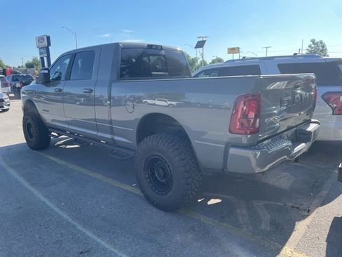 Used 2026 RAM 2500 Laramie w/ Night Edition AWD/4WD image 15