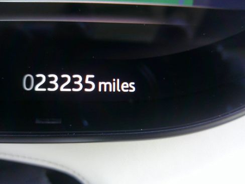 Used 2023 Land Rover Range Rover SE AWD/4WD image 40