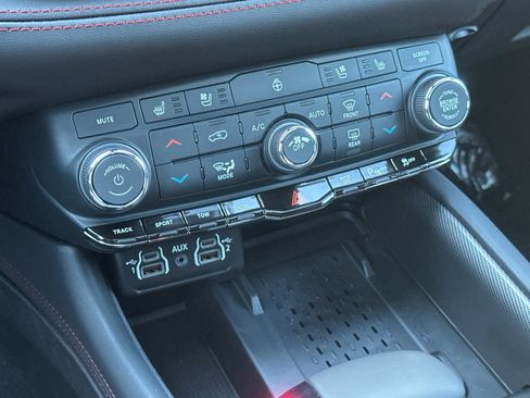 New 2026 Dodge Durango GT image 22