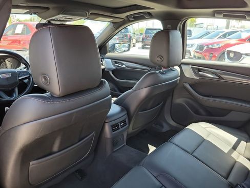 Used 2024 Cadillac CT5 V RWD image 18