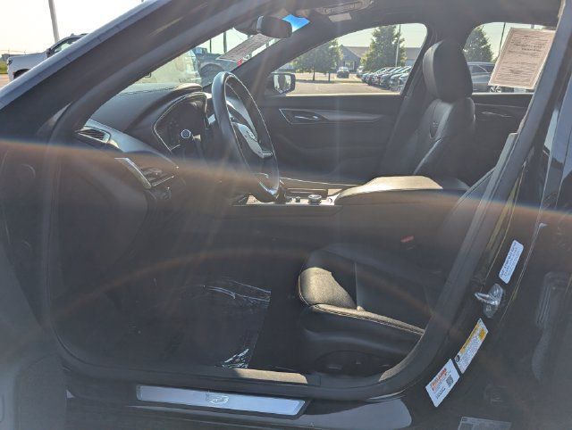 Used 2022 Cadillac CT5 Premium Luxury w/ Climate Package RWD image 10