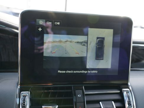 Used 2018 Lincoln Navigator Reserve w/ Technology Package image 32