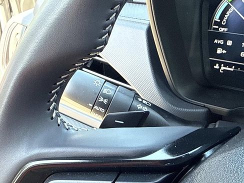 Used 2025 Subaru Forester Premium w/ Protection Package (1PH) image 41