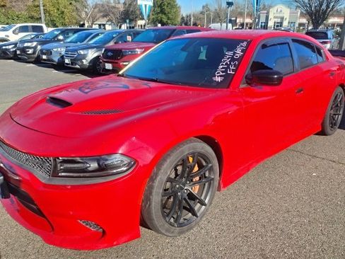 Used 2018 Dodge Charger SRT Hellcat image 3