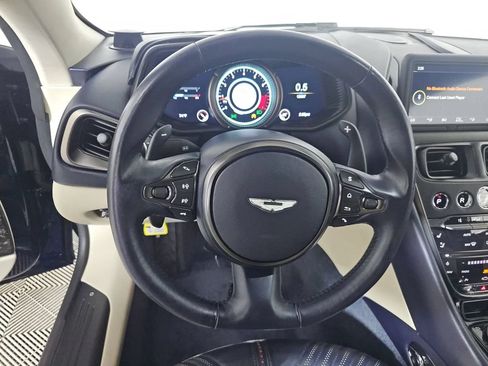 Used 2019 Aston Martin DB11 Volante RWD image 3