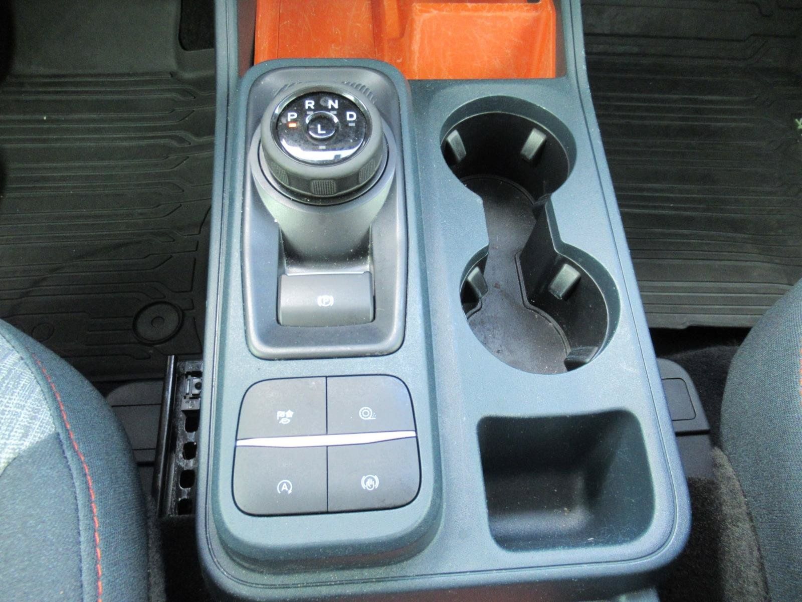 Used 2023 Ford Maverick XLT FWD image 32