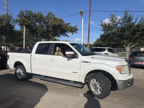 Used 2014 Ford F150 Lariat w/ Equipment Group 501A Mid RWD image 4