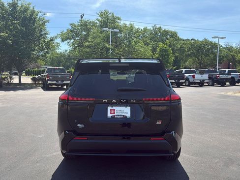 Used 2026 Toyota RAV4 AWD Plug-in Hybrid image 22