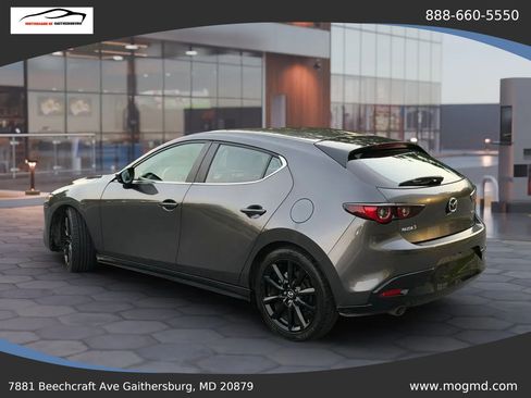 Used 2024 MAZDA MAZDA3 s FWD image 3