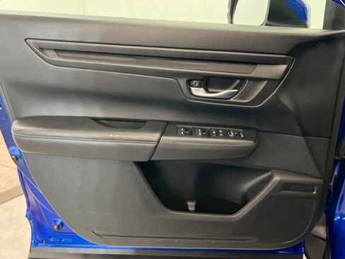 Used 2023 Honda CR-V EX image 14