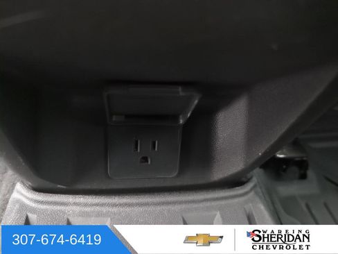 Used 2024 GMC Canyon AT4 image 33