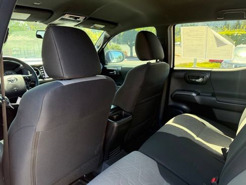 Used 2023 Toyota Tacoma TRD Sport w/ Advanced Technology Package AWD/4WD image 30