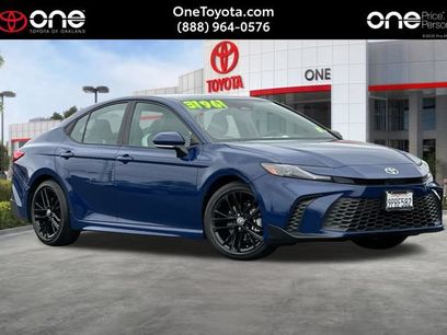 Used 2025 Toyota Camry SE