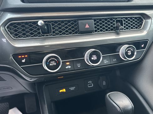 Certified 2023 Acura Integra image 35