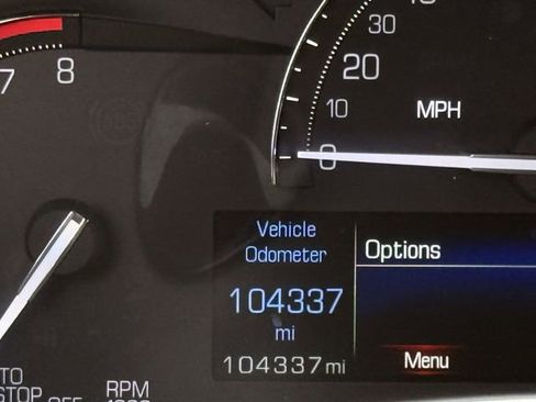 Used 2017 Cadillac XT5 Luxury w/ Driver Awareness Package FWD image 18