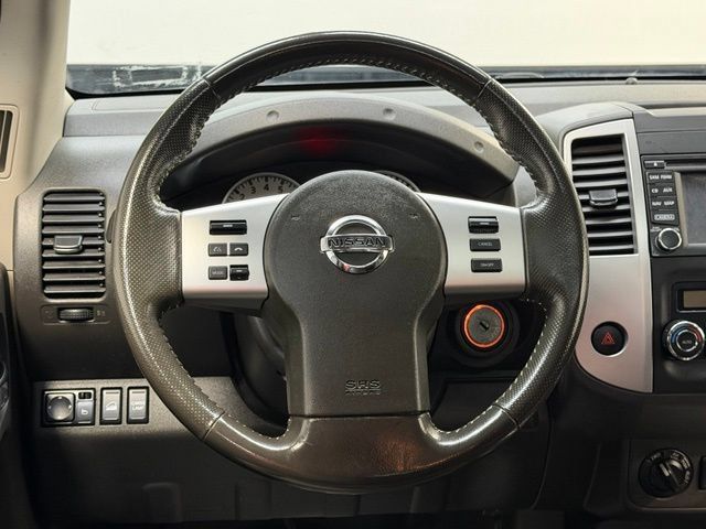 Used 2019 Nissan Frontier PRO-4X AWD/4WD image 8