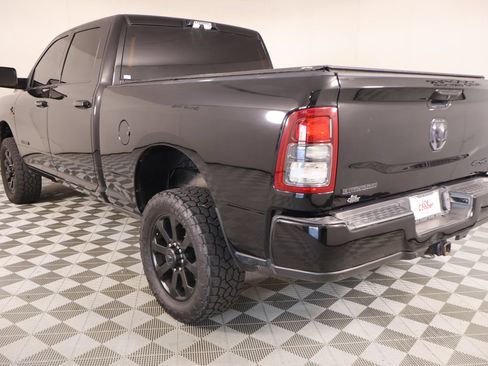 Used 2022 RAM 2500 Big Horn w/ Night Edition AWD/4WD image 23