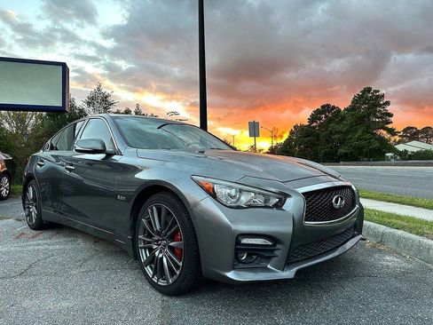 Used 2017 INFINITI Q50 Red Sport 400 image 34