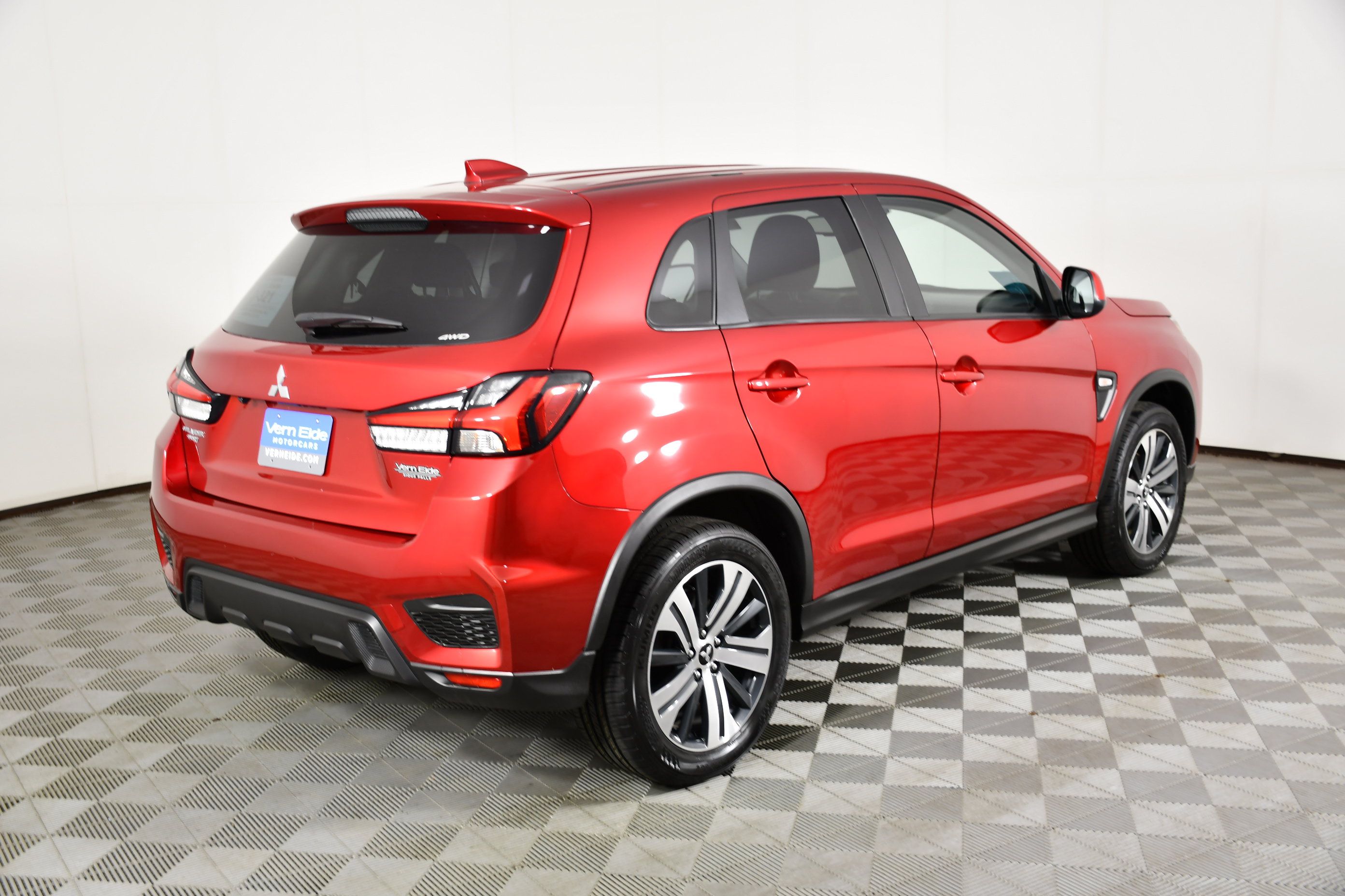 Used 2024 Mitsubishi Outlander Sport ES AWD/4WD image 6
