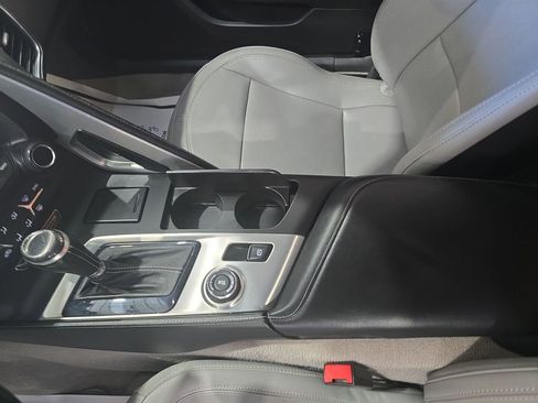 Used 2015 Chevrolet Corvette Stingray Coupe image 13