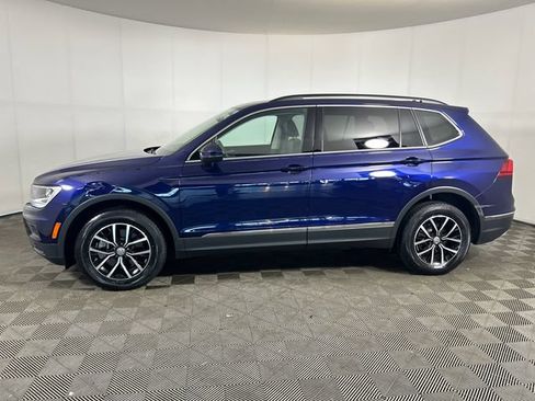 Used 2021 Volkswagen Tiguan SE w/ Panoramic Sunroof Package AWD/4WD image 5