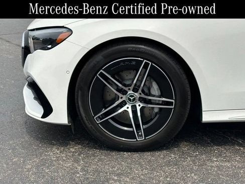 Used 2026 Mercedes-Benz E 450 4MATIC Sedan image 9