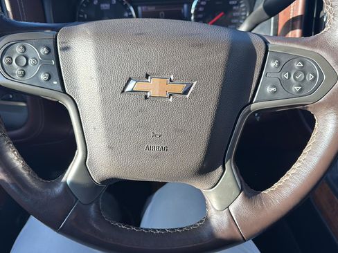 Used 2019 Chevrolet Silverado 2500 High Country image 14