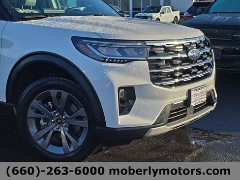 Used 2025 Ford Explorer Active w/ Active Comfort Package image 75