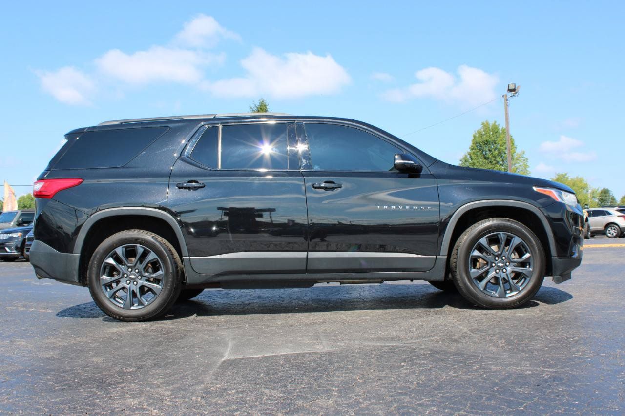 Used 2019 Chevrolet Traverse RS FWD image 3