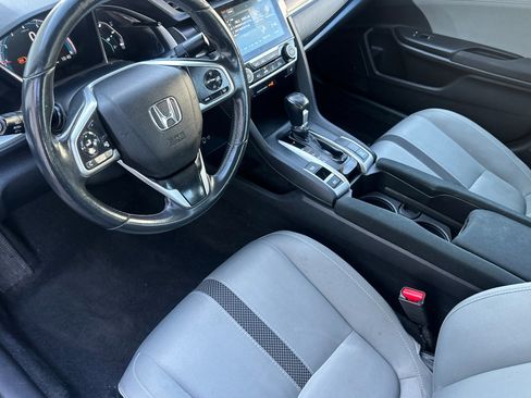 Used 2020 Honda Civic EX image 10