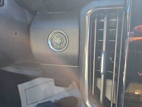 New 2026 GMC Acadia AT4 w/ Luxury Package AWD/4WD image 26