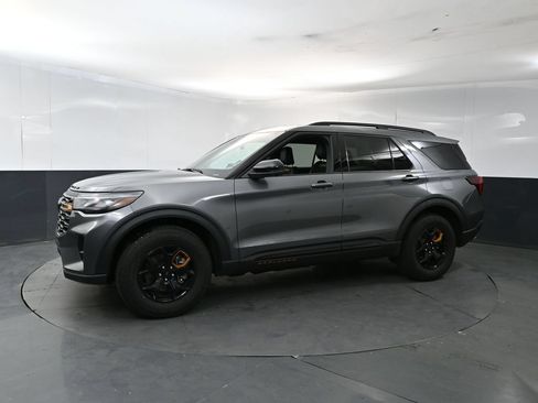 Used 2026 Ford Explorer Tremor w/ Tremor Convenience Package AWD/4WD image 2