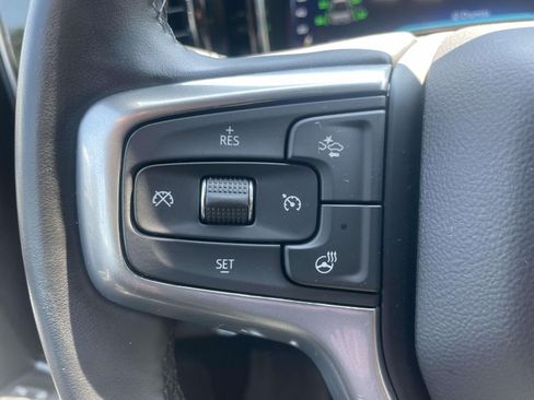 Used 2023 Chevrolet Silverado 1500 LT AWD/4WD image 20