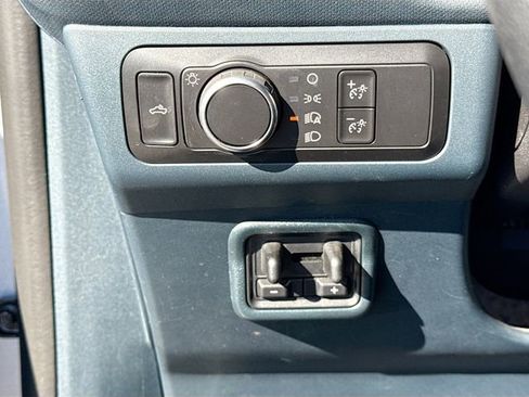 Certified 2022 Ford Maverick XLT w/ Equipment Group 300A Standard image 10