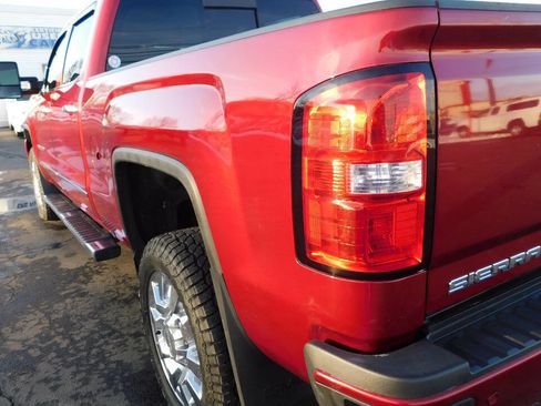 Used 2018 GMC Sierra 2500 Denali w/ Duramax Plus Package image 25