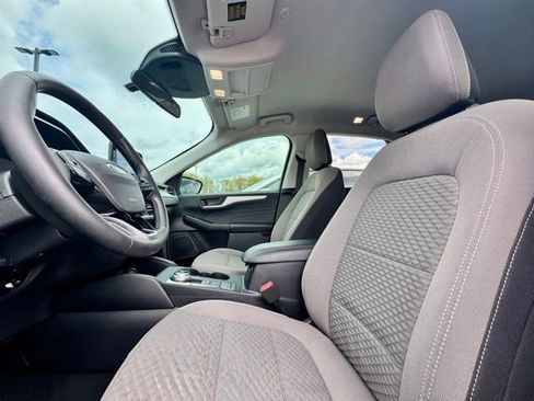 Used 2022 Ford Escape SE w/ Convenience Package AWD/4WD image 11