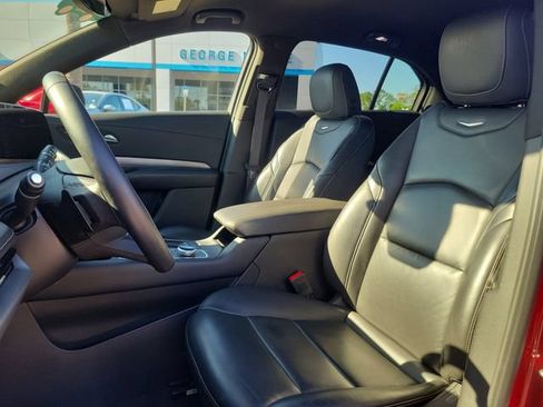 Certified 2024 Cadillac XT4 Premium Luxury AWD/4WD image 22