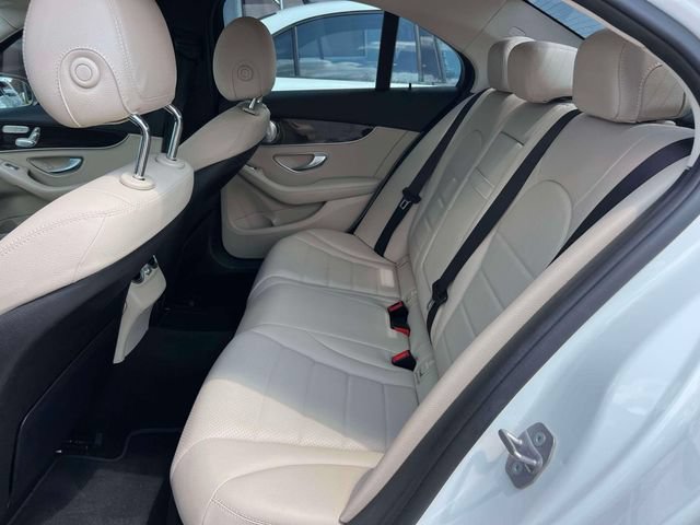 Used 2020 Mercedes-Benz C 300 Sedan w/ Premium Package image 17