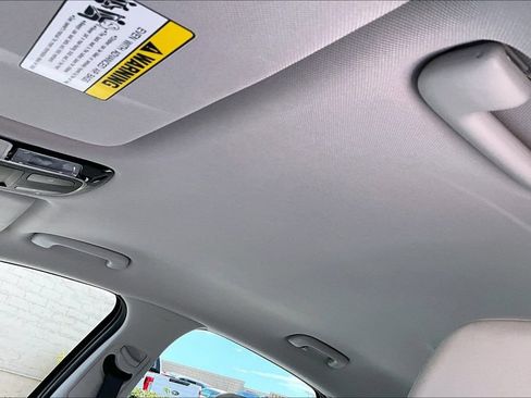 Certified 2023 Hyundai Sonata SEL w/ Preferred Accessory Package FWD image 12