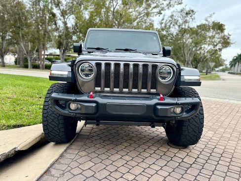 Used 2018 Jeep Wrangler Unlimited Rubicon image 11