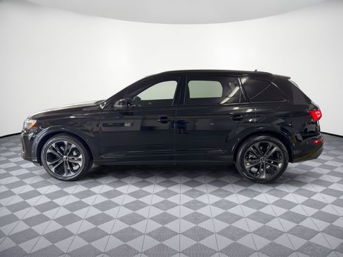 Certified 2025 Audi Q7 3.0T Prestige w/ Prestige Package AWD/4WD image 2