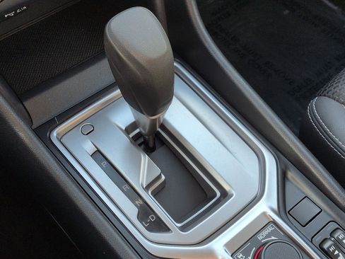 Used 2022 Subaru Forester Premium image 27