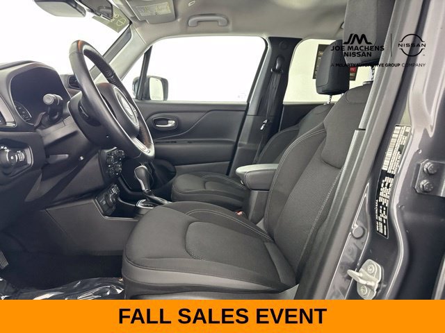 Used 2023 Jeep Renegade Altitude w/ Convenience Group I AWD/4WD image 39