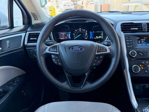 Used 2017 Ford Fusion S image 27