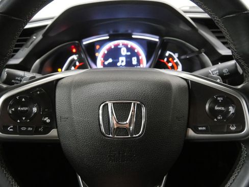 Used 2019 Honda Civic Sport image 16
